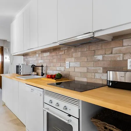 Surf & Family Villa